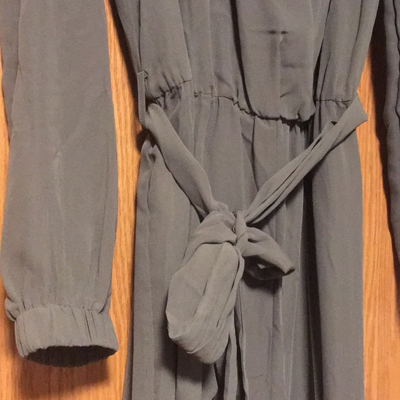 Jumpsuit - Picture 4 of 6